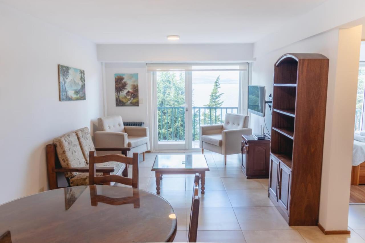Апартаменты Departamento Vista Huapi Сан-Карлос-де-Барилоче Экстерьер фото
